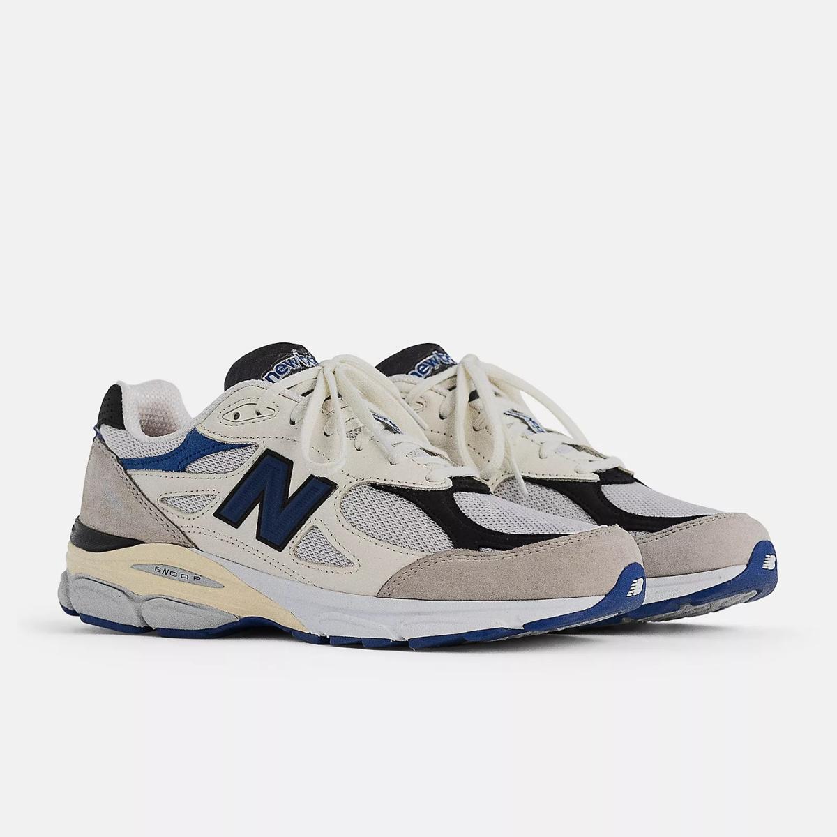  New Balance   Made in USA 990v3  M990WB3