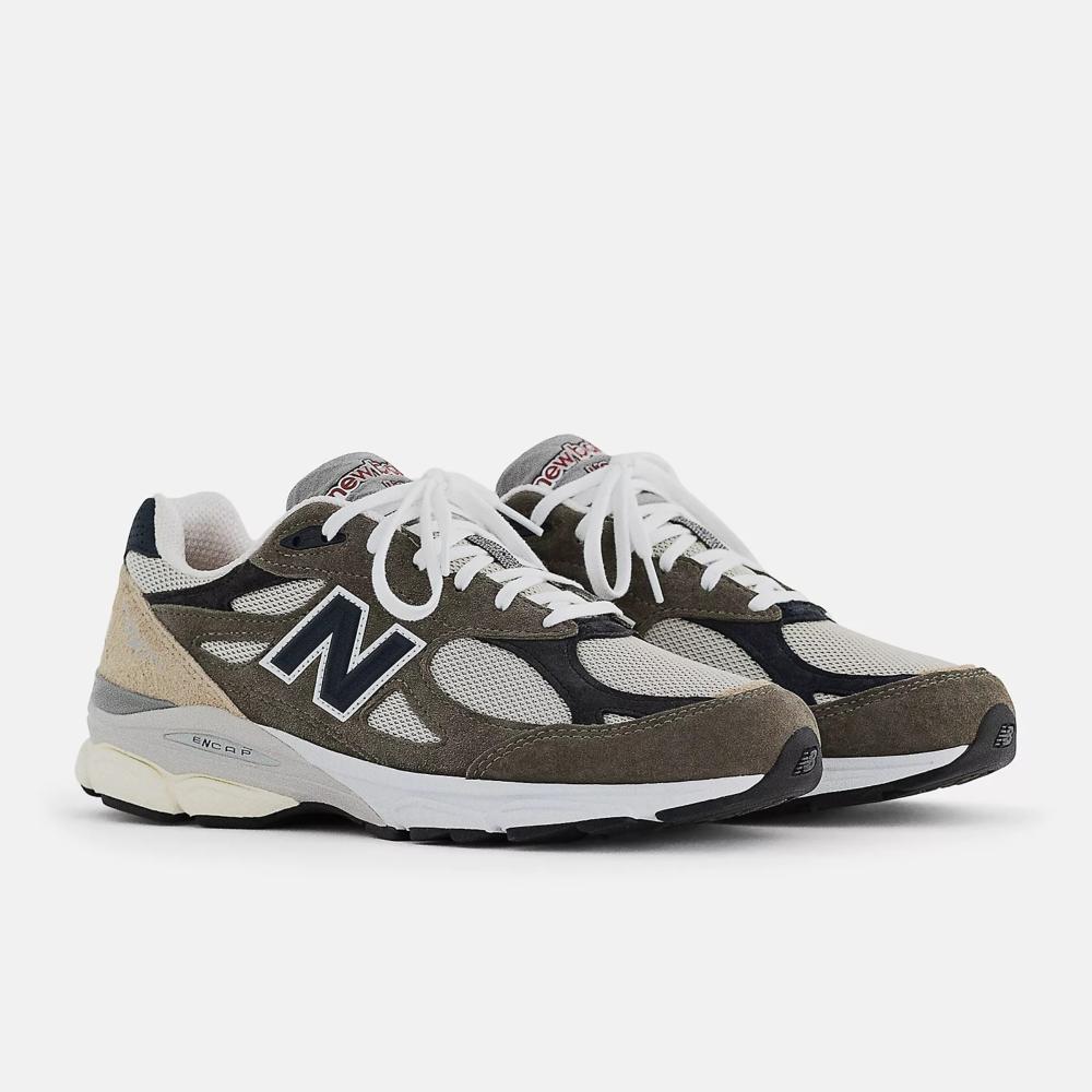 NEW BALANCEMADE in USA 990v3 M990TO3