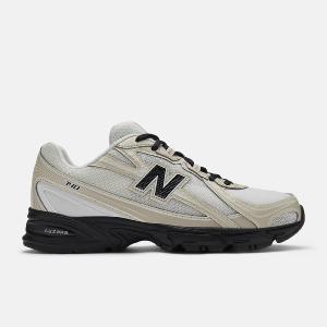NEW BALANCE  U7404OO